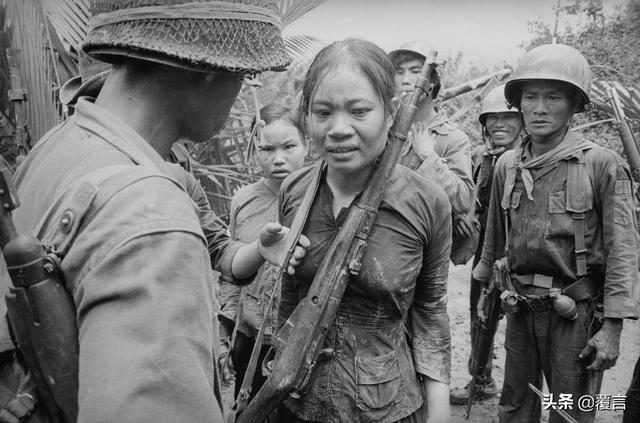 等了44年，美军终于回到越南，清理遗留的化学武器