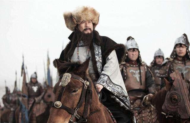 原来波斯曾是蒙古帝国的一个行省，伊儿汗国可汗一直效忠蒙古皇帝